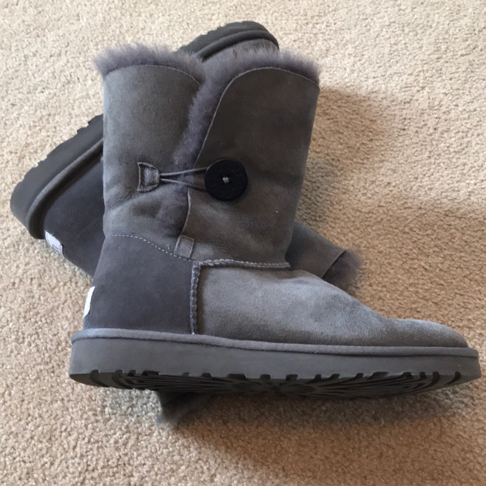 Gray Button UGGS